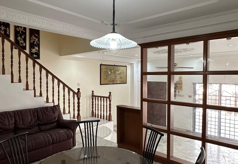 SL7, Bandar Sungai Long