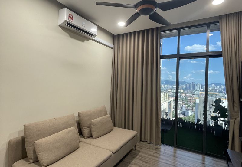 Henna Residence @ The Quartz