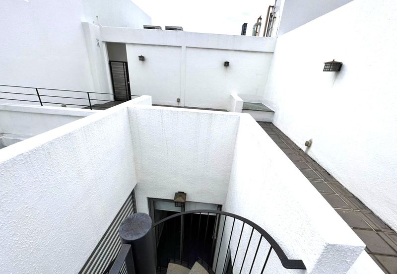 Centrio SoHo @ Pantai Hillpark