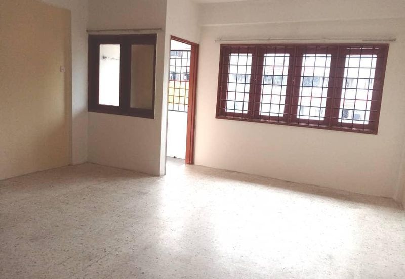 Apartment Bunga Raya