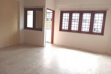 Apartment Bunga Raya