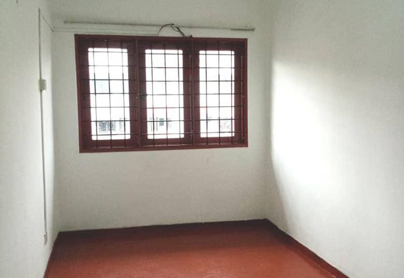 Apartment Bunga Raya