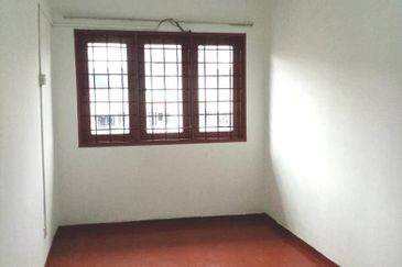 Apartment Bunga Raya