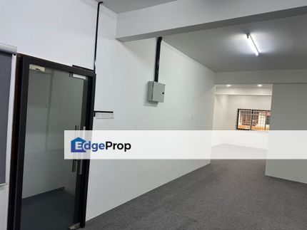 Kawasan Perniagaan Cheras Raya, 1st Floor, Selangor, Balakong
