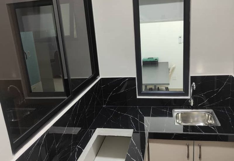 The Hipster @ Taman Desa