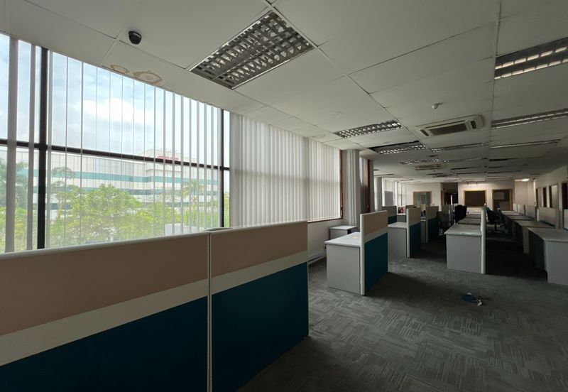 HiCom-Glenmarie Industrial Park