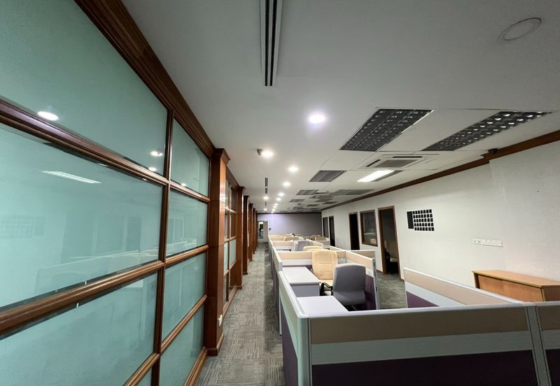 HiCom-Glenmarie Industrial Park