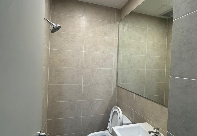 KL Gateway Premium Residence