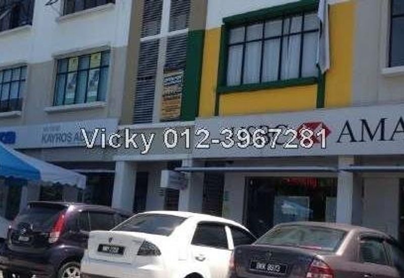 Taman Industrial Sungai Buloh (TSB Commercial Centre)