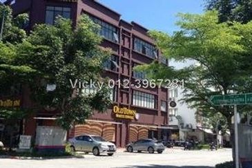 Taman Industrial Sungai Buloh (TSB Commercial Centre)