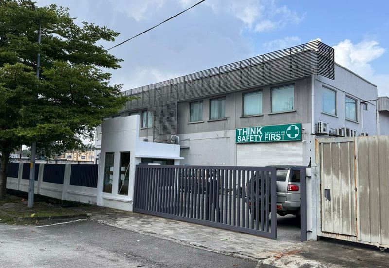 Taman Perindustrian Meru detached corner factory