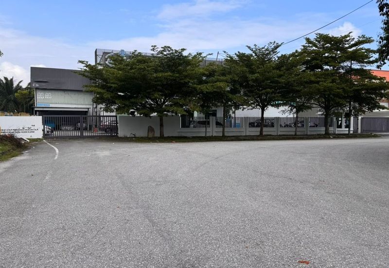 Taman Perindustrian Meru detached corner factory