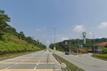 3ac residential zone access to Psrn Mokhtar Dahari