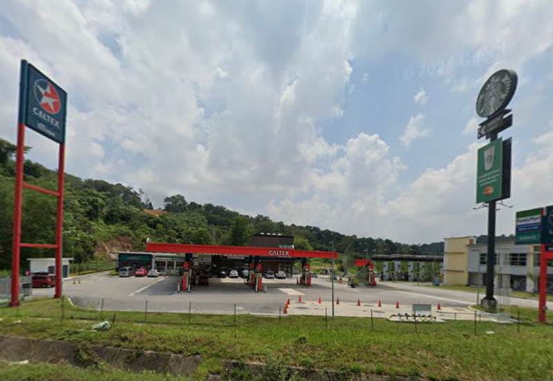 3ac residential zone access to Psrn Mokhtar Dahari