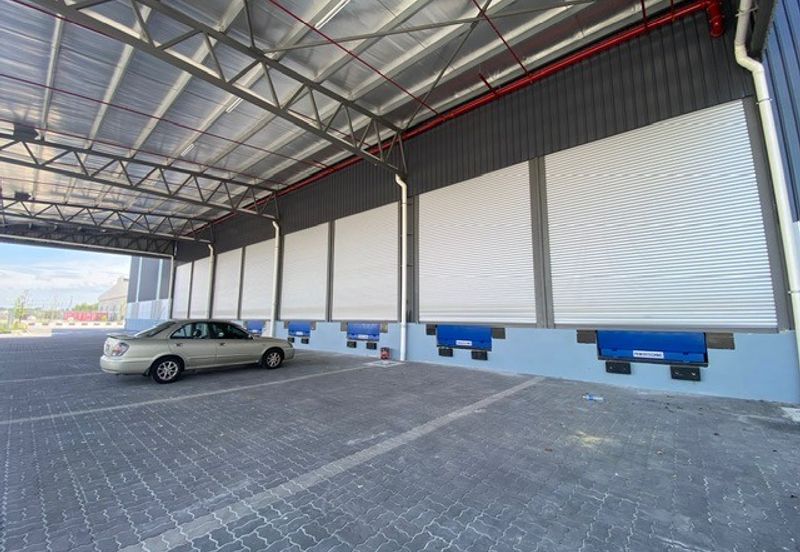 West Port, Pulau Indah