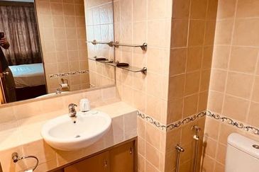 38 Bidara Condominium