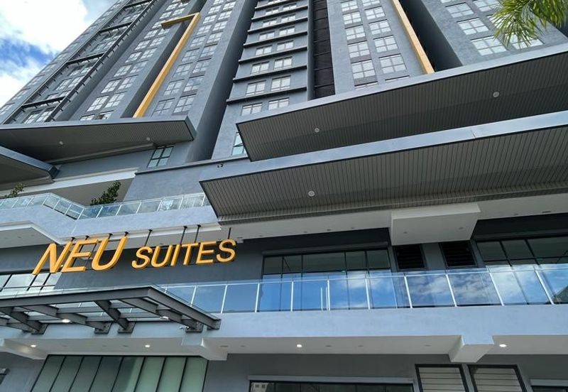 Neu Suites