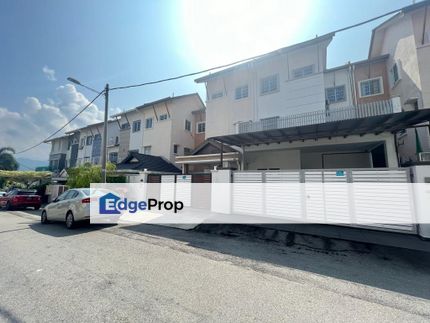 Ukay Perdana 2.5-sty Terrace House 22x63 Gated & Guarded Ampang Jaya, Selangor, Ampang