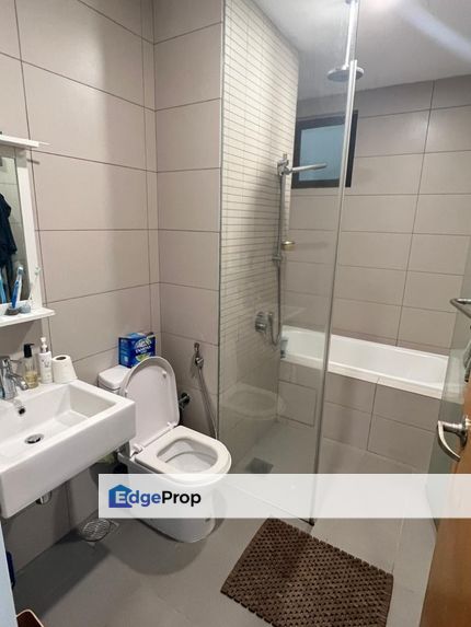 Setia Sky Residences 1313sf 2-BR Freehold Renovated 2-cps KLCC, Kuala Lumpur, KL City