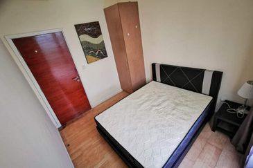 231 TR Serviced Suite