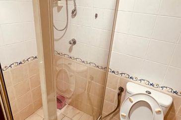 38 Bidara Condominium