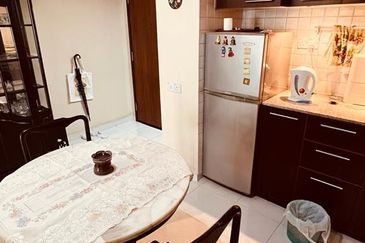 38 Bidara Condominium