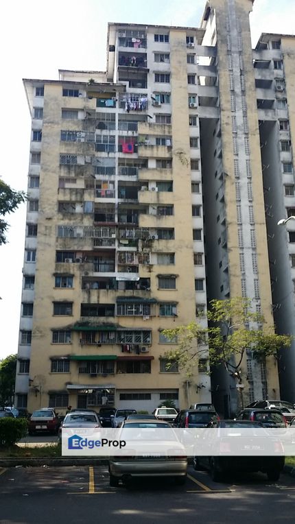 Miharja Apartment 800sf 3-BR Near to Maluri Lrt Taman Miharja KL, Kuala Lumpur, Cheras