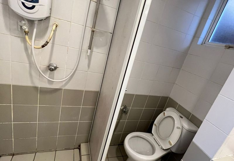 38 Bidara Condominium