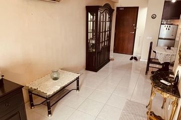 38 Bidara Condominium