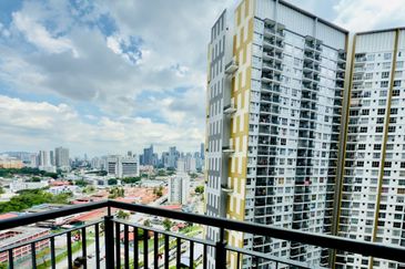 Platinum Splendor Residence