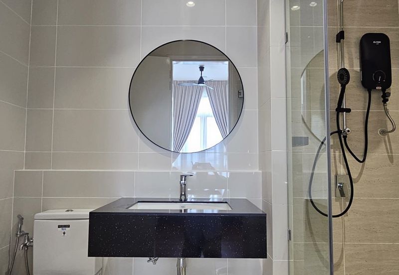 The Maple Residences OUG