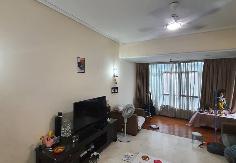 Suasana Sentral Condominium