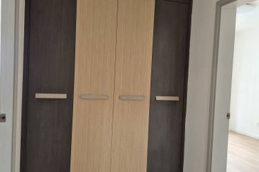 Endah Regal Condominium