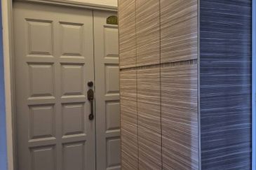 Endah Regal Condominium