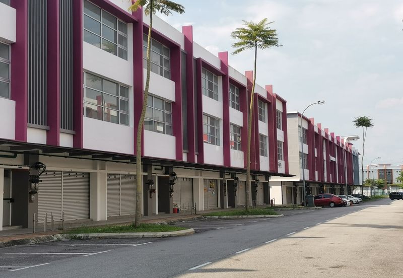 Iskandar Puteri Commercial Centre - Gelang Patah