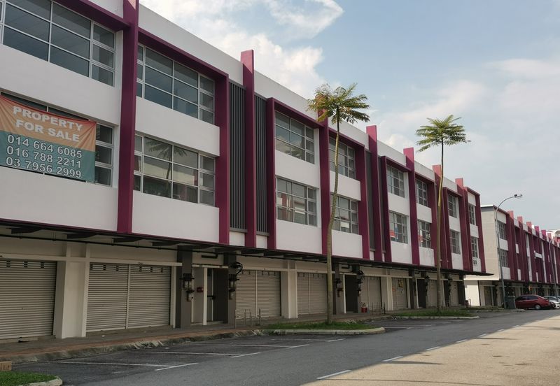 Iskandar Puteri Commercial Centre - Gelang Patah