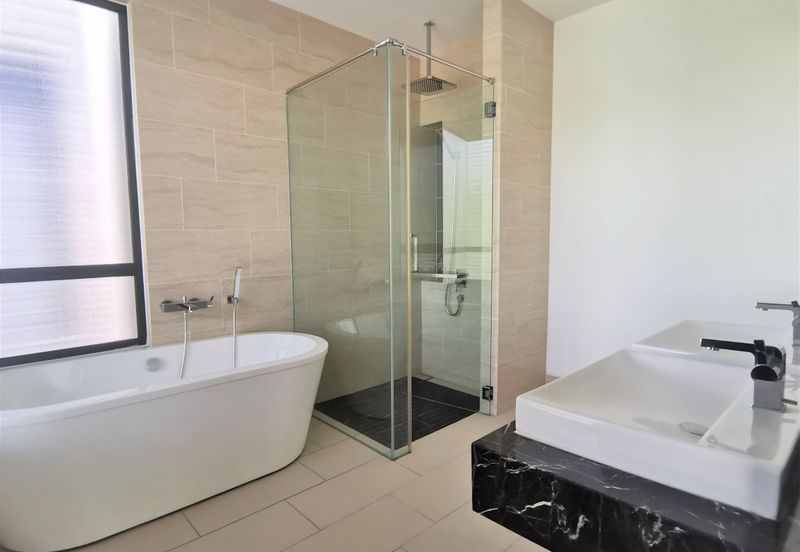 Bayou Creek, Leisure Farm