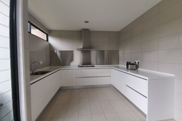 Leisure Farm, Merbok Springs