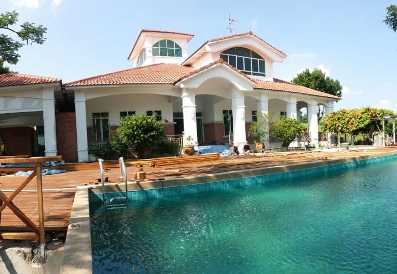 Leisure Farm, Merbok Springs