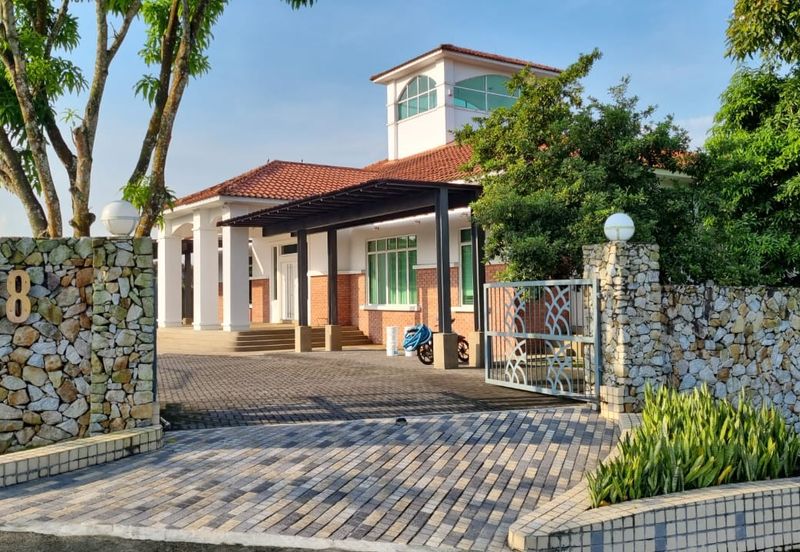 Leisure Farm, Merbok Springs