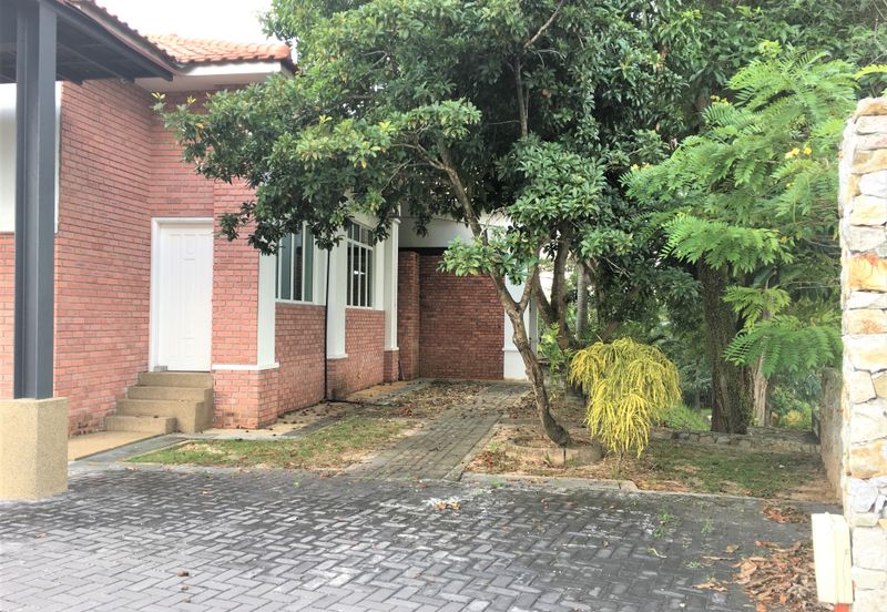 Leisure Farm, Merbok Springs