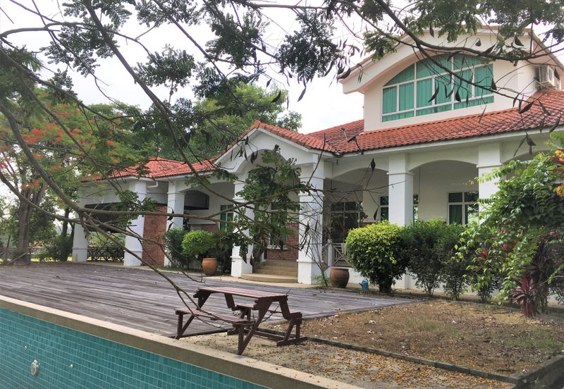 Leisure Farm, Merbok Springs