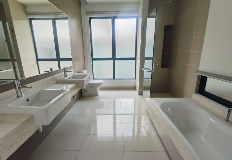 Bayou Creek, Leisure Farm