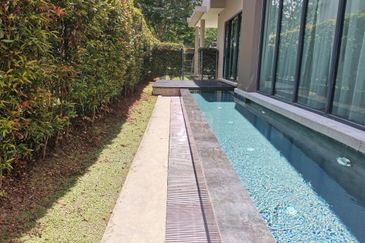 Bayou Creek, Leisure Farm