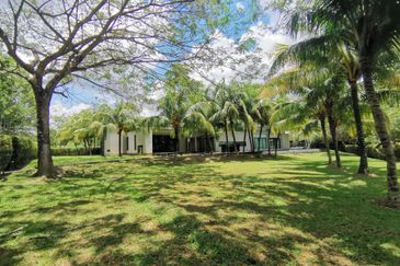 Leisure Farm, Merbok Springs