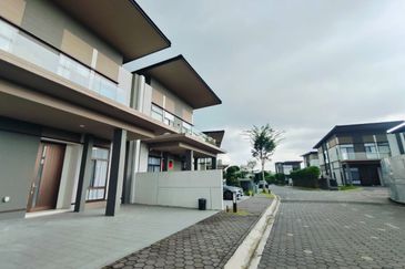 Sunway Sakura Residence, Medini