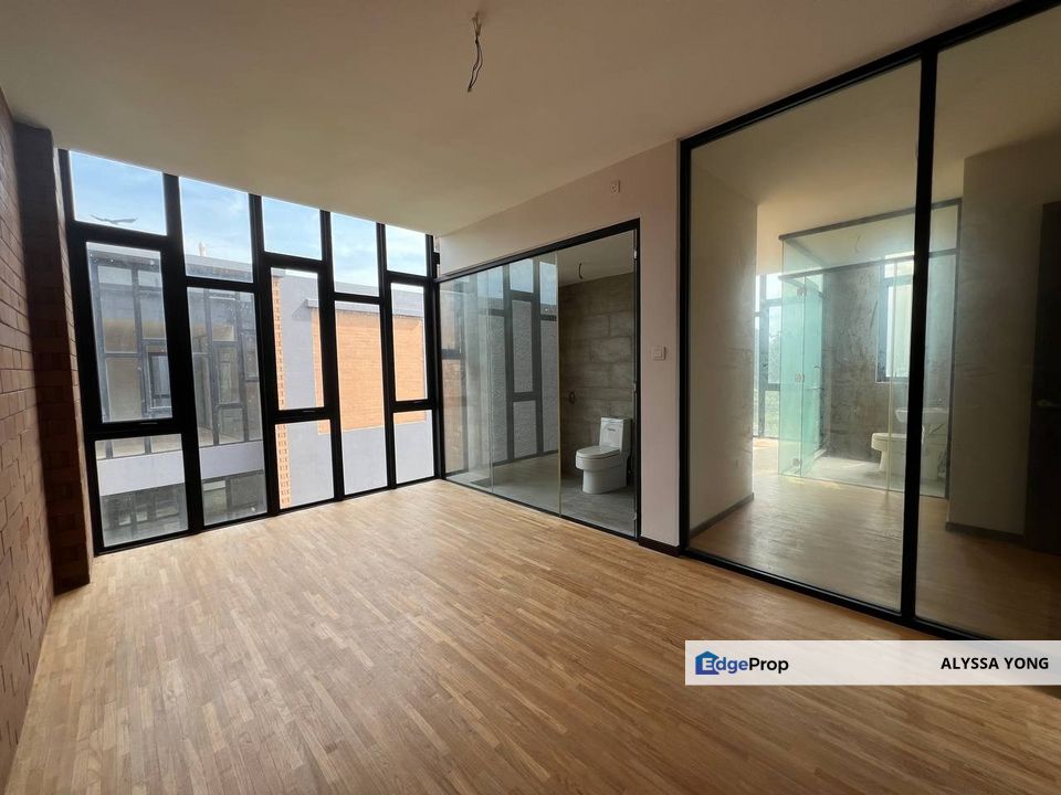 Cube On Hill, Kangkar Pulai, Johor, Kangkar Pulai