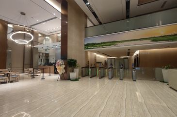 Forest City Financial Center, Landmark Tower, Carnelian Tower