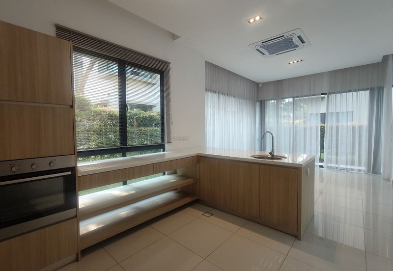 Bayou Creek, Leisure Farm