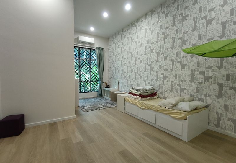 Batu Pahat, Taman Mutiara Perdana